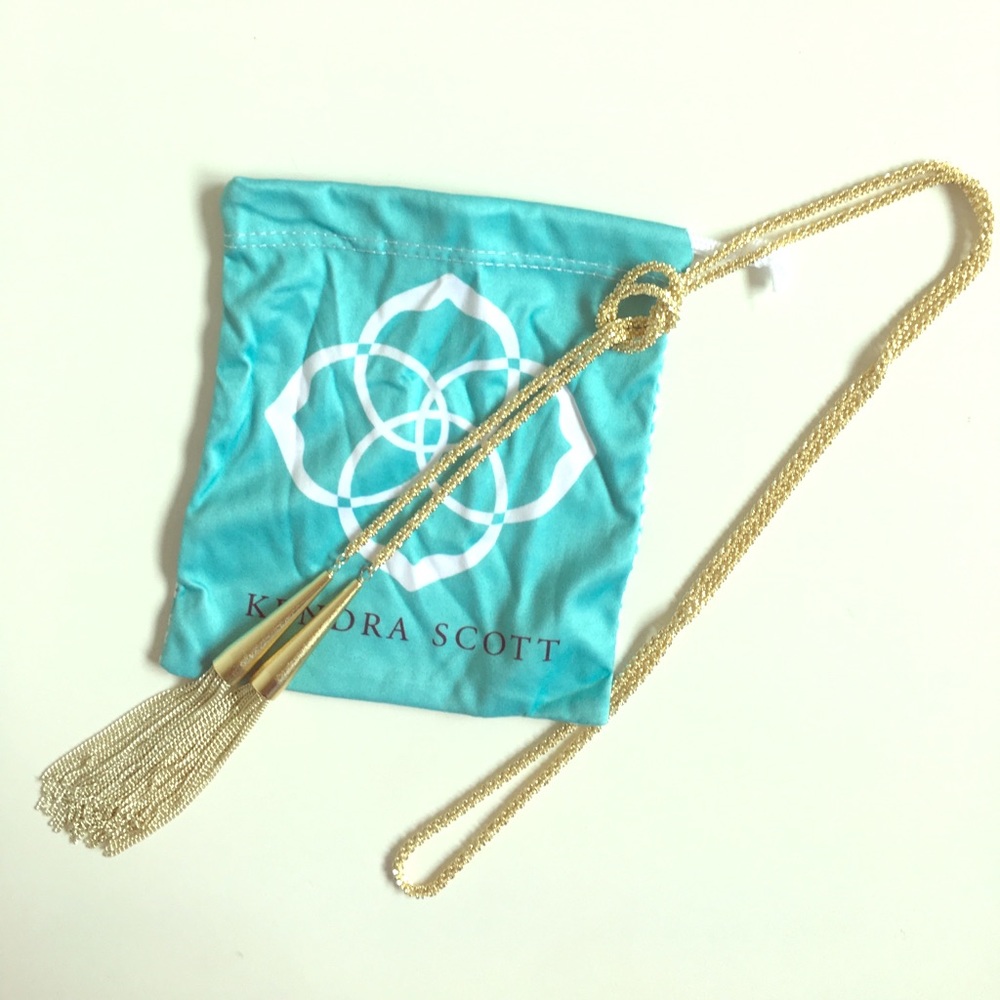Long tassel Kendra scott necklace